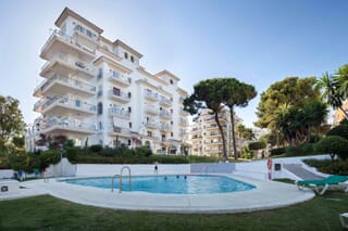 Apartament Puerto Banus - widok z zewnątrz