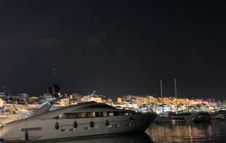 Puerto Banus MArbella - widok w nocy
