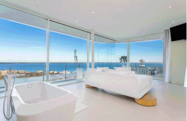 Stylish modern villa on the Costa del Sol
