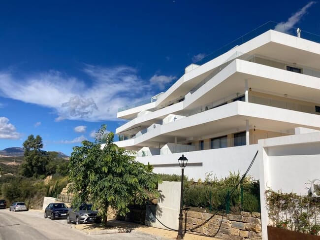 Nowoczesne mieszkanie w pieszej odległości do plaży w La Gaspara, Estepona, Costa del Sol, Hiszpania