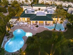 Elegancka willa w stylu andaluzyjskiego pałacu, Marbella