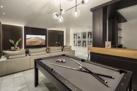 Elegancka willa w stylu andaluzyjskiego pałacu, Marbella