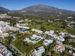 Elegancka willa w stylu andaluzyjskiego pałacu, Marbella