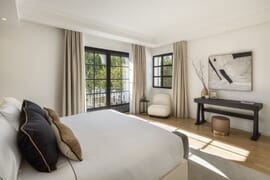 Elegancka willa w stylu andaluzyjskiego pałacu, Marbella