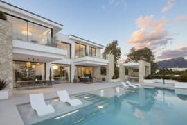 Villa de alta gama recién terminada en La Quinta, Benahavís