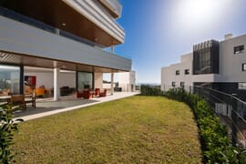 Moderno apartamento con 3 dormitorio en la prestigiosa zona de El Higuerón West, Fuengirola, Costa del Sol