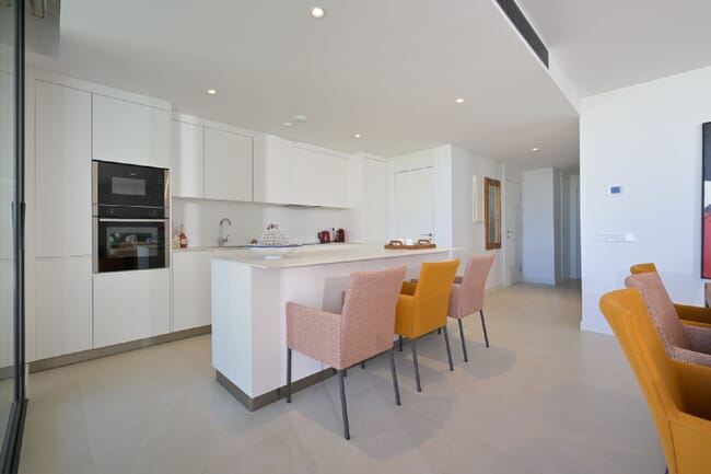 Moderno apartamento con 3 dormitorio en la prestigiosa zona de El Higuerón West, Fuengirola, Costa del Sol