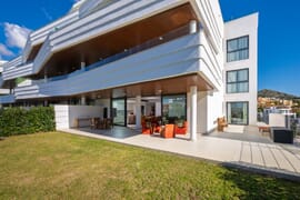 Moderno apartamento con 3 dormitorio en la prestigiosa zona de El Higuerón West, Fuengirola, Costa del Sol