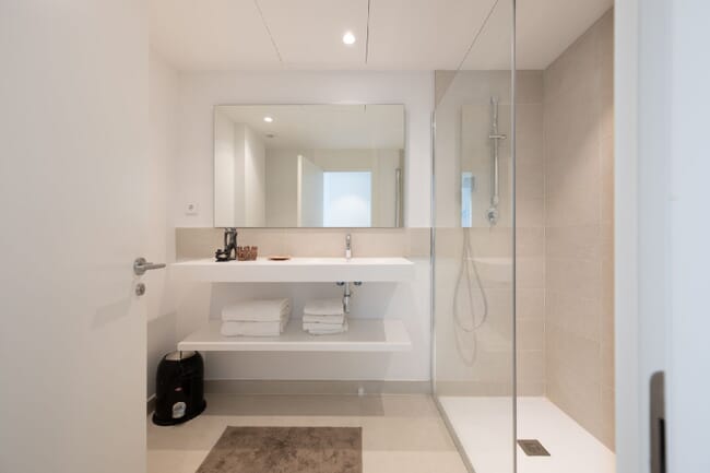 Moderno apartamento con 3 dormitorio en la prestigiosa zona de El Higuerón West, Fuengirola, Costa del Sol