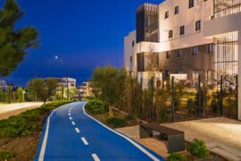 Moderno apartamento con 3 dormitorio en la prestigiosa zona de El Higuerón West, Fuengirola, Costa del Sol