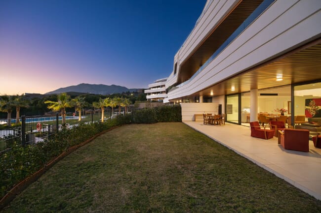 Moderno apartamento con 3 dormitorio en la prestigiosa zona de El Higuerón West, Fuengirola, Costa del Sol