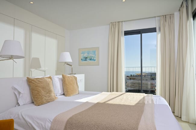 Moderno apartamento con 3 dormitorio en la prestigiosa zona de El Higuerón West, Fuengirola, Costa del Sol
