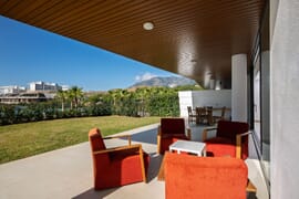 Moderno apartamento con 3 dormitorio en la prestigiosa zona de El Higuerón West, Fuengirola, Costa del Sol