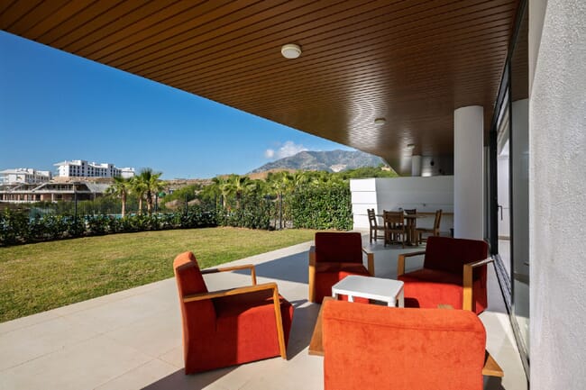 Moderno apartamento con 3 dormitorio en la prestigiosa zona de El Higuerón West, Fuengirola, Costa del Sol