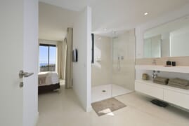 Moderno apartamento con 3 dormitorio en la prestigiosa zona de El Higuerón West, Fuengirola, Costa del Sol