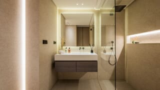 Outstanding frontline golf villa in Nueva Andalucía, Marbella